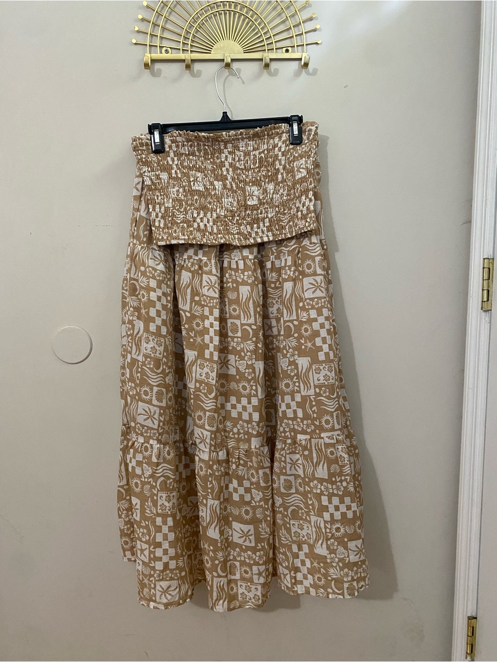 Beyond Words Smocked 2-Piece Tube Top & Tropical Printed Maxi Skirt